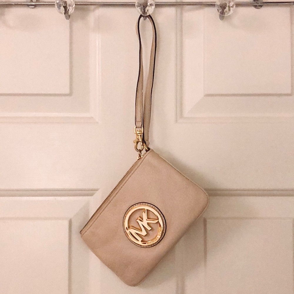 Michael Kors Wristlet